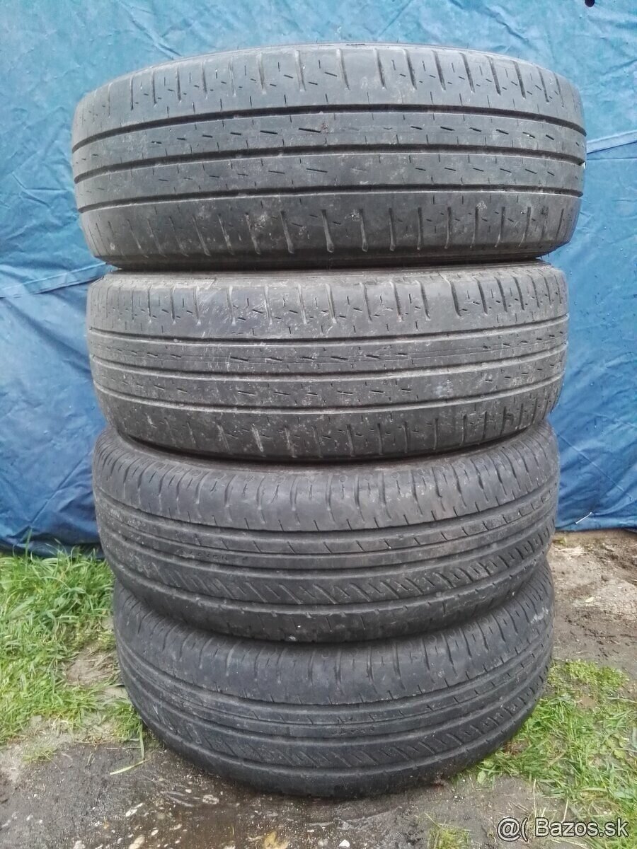 Ponúkame 4 letné pneumatiky 205/65 R16C