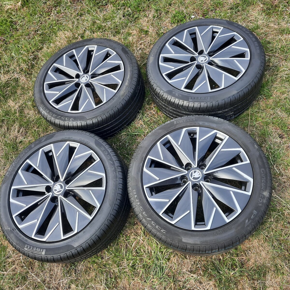 PROPUS Alu sada Śkoda Octavia VRS R18