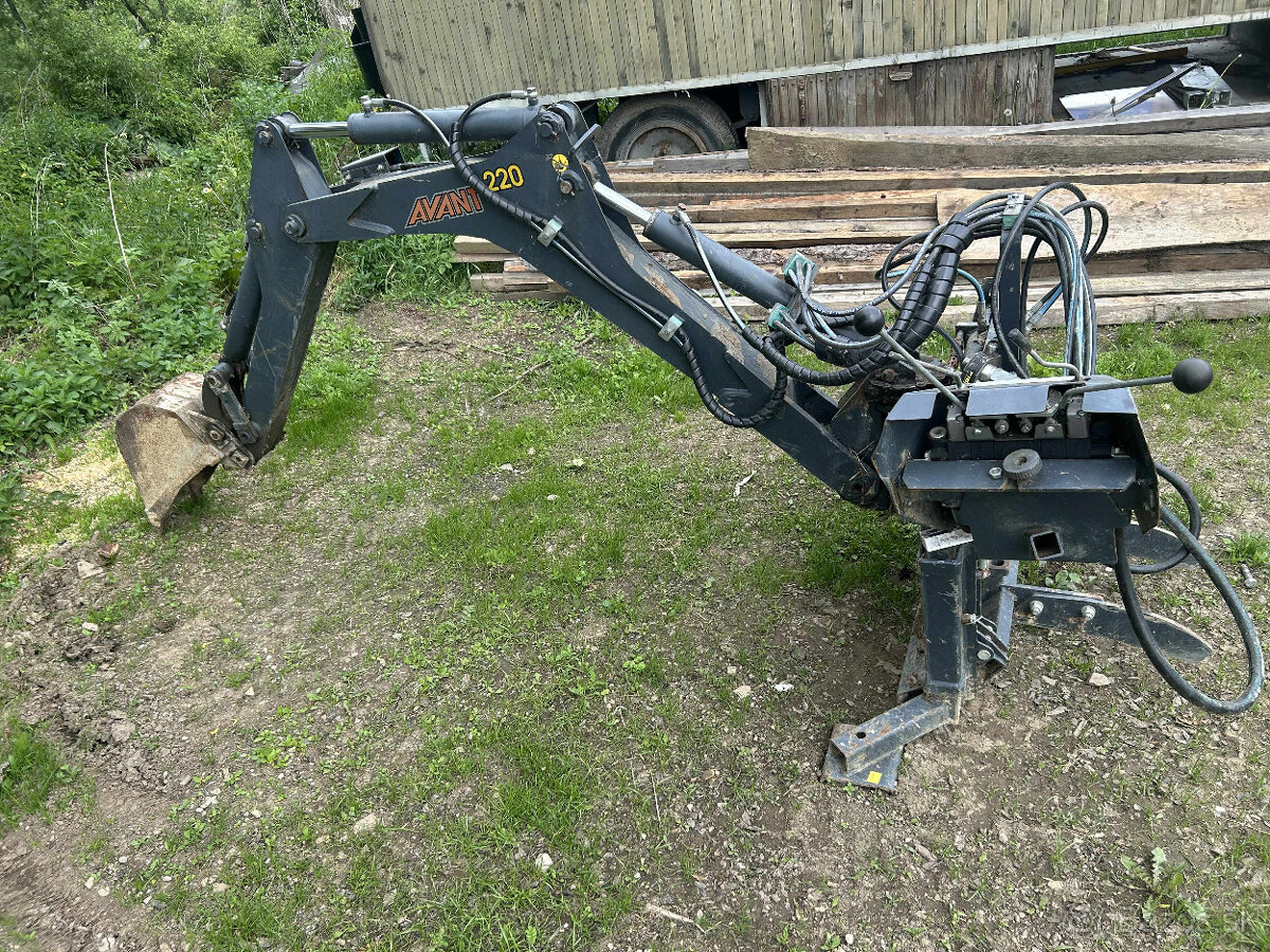 Podkop AVANT 220