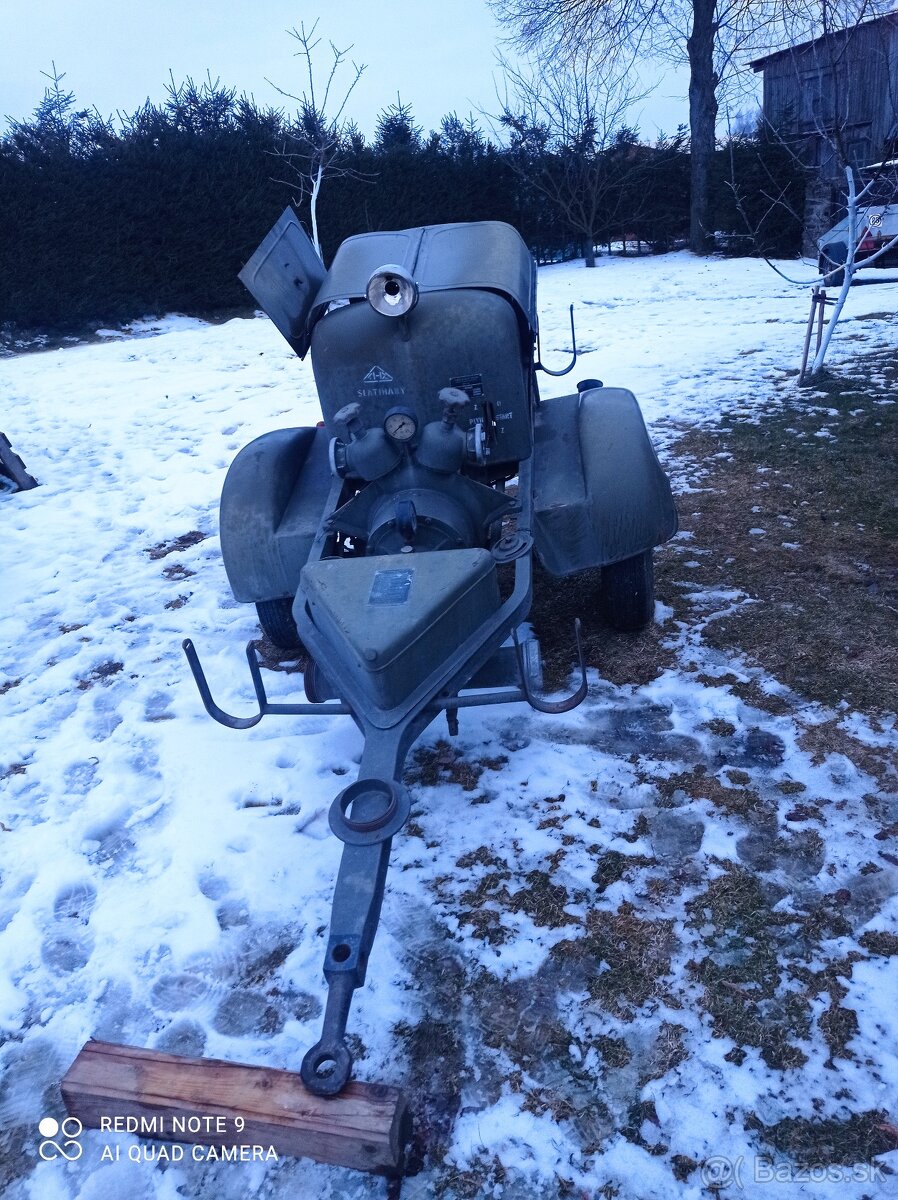 Hasičská striekacka DS 16