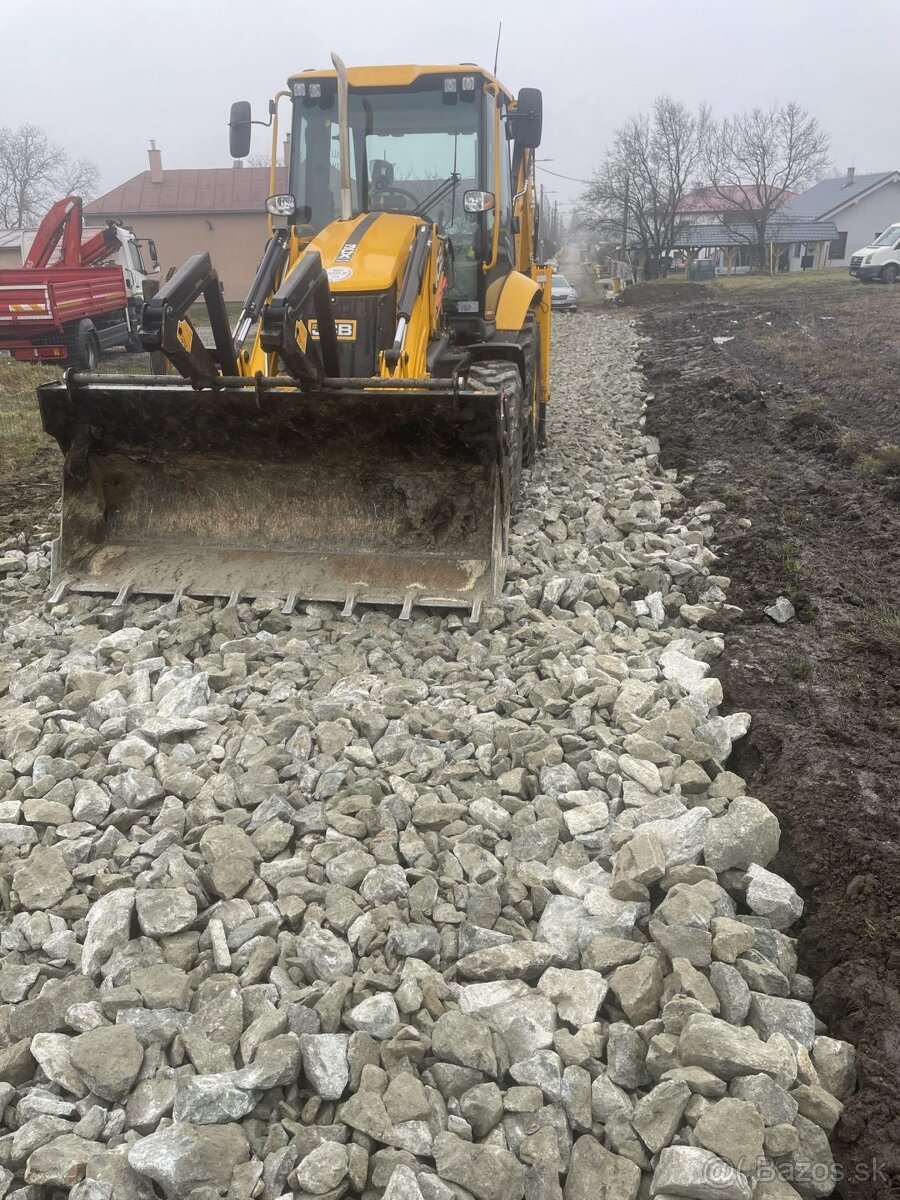 Zemné a výkopové práce, búracie práce – JCB 3CX