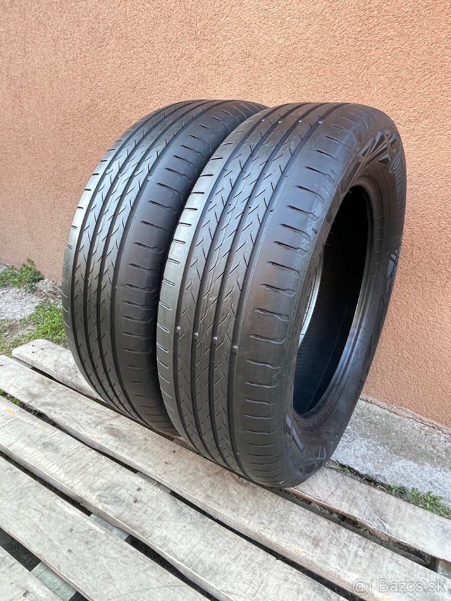 Continental 215/60 R17 2x=60e