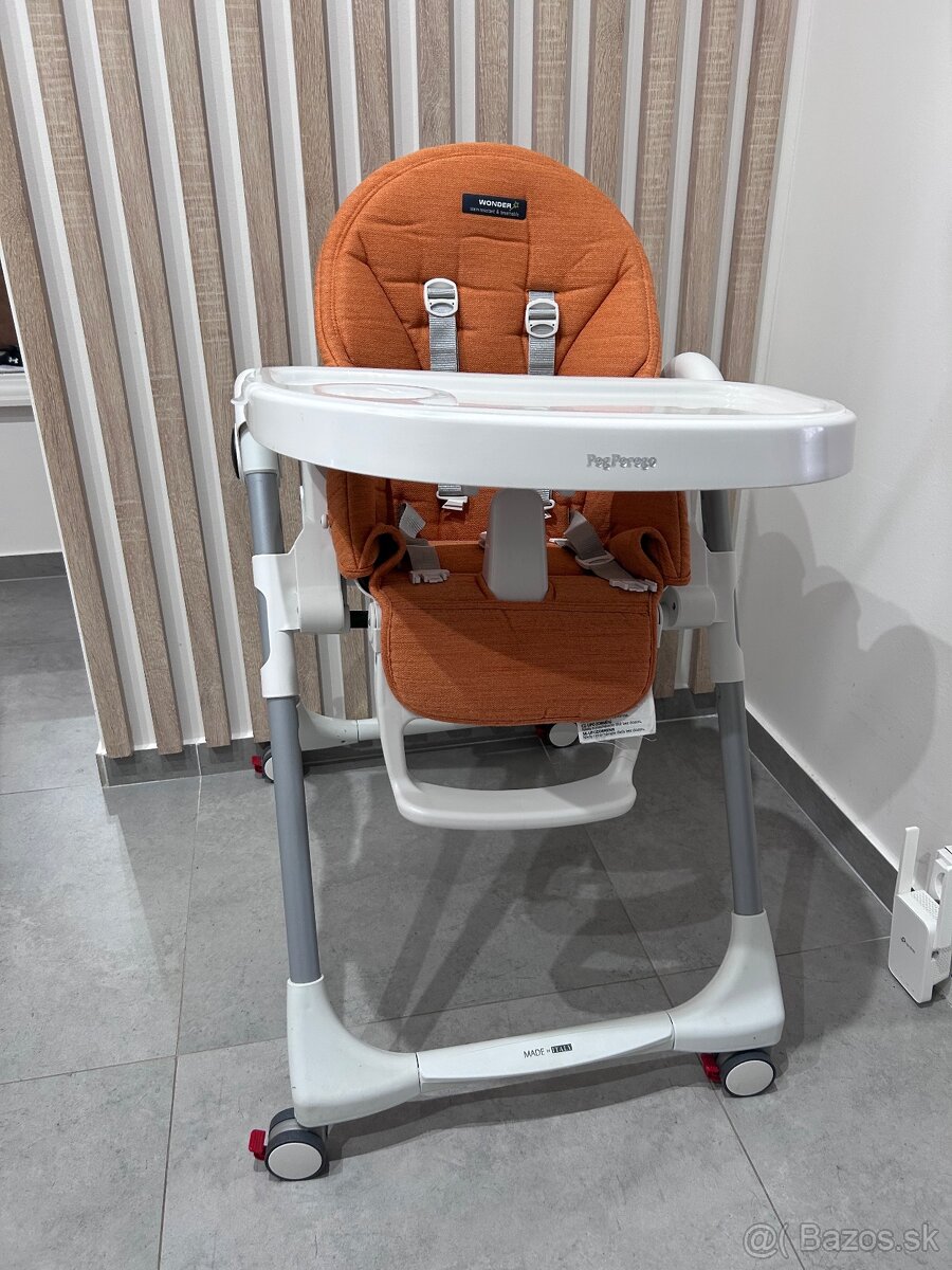 Detska stolicka Peg Perego Prima Pappa Follow Me
