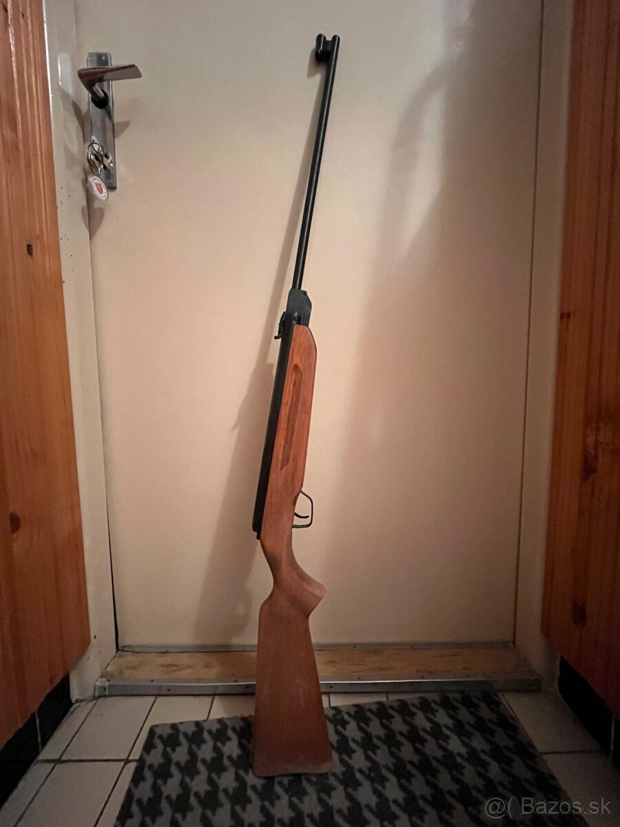 Vzduchovka Slavia 630