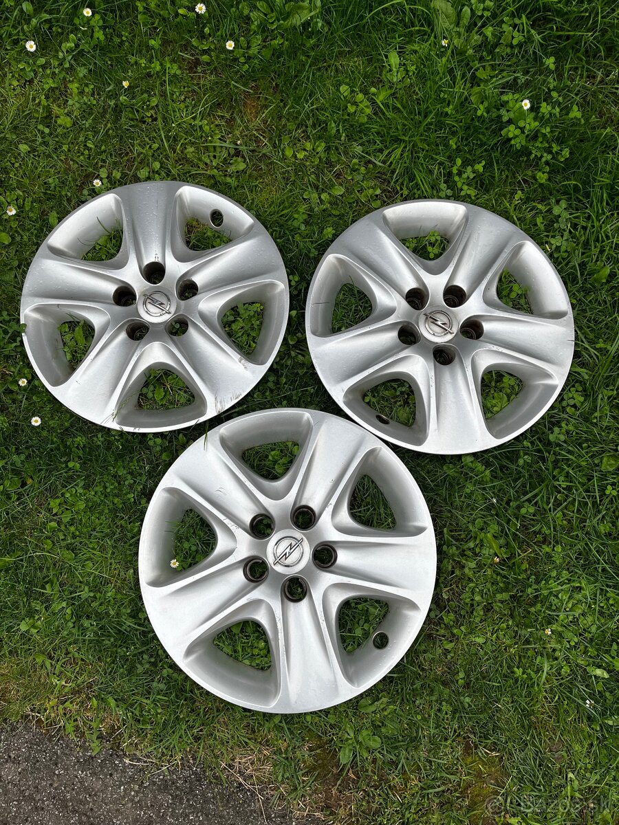 Puklice Opel R16 3ks