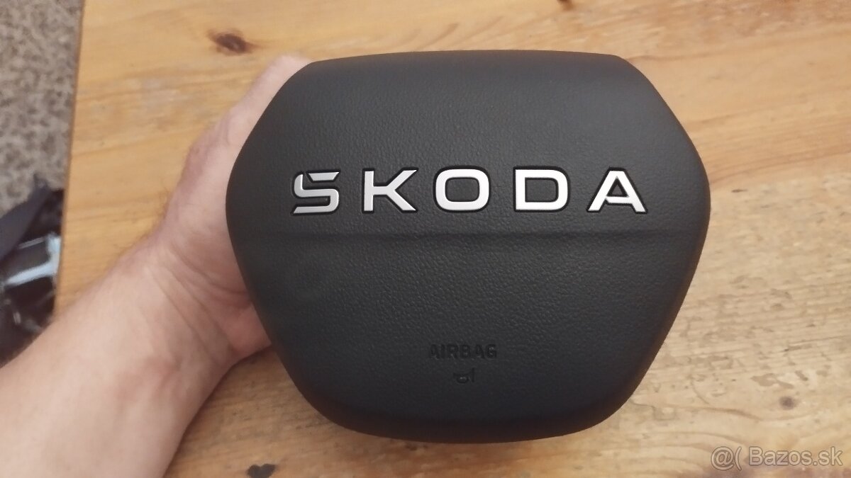 Airbag řidiče Škoda s nápisem ŠKODA nový originální