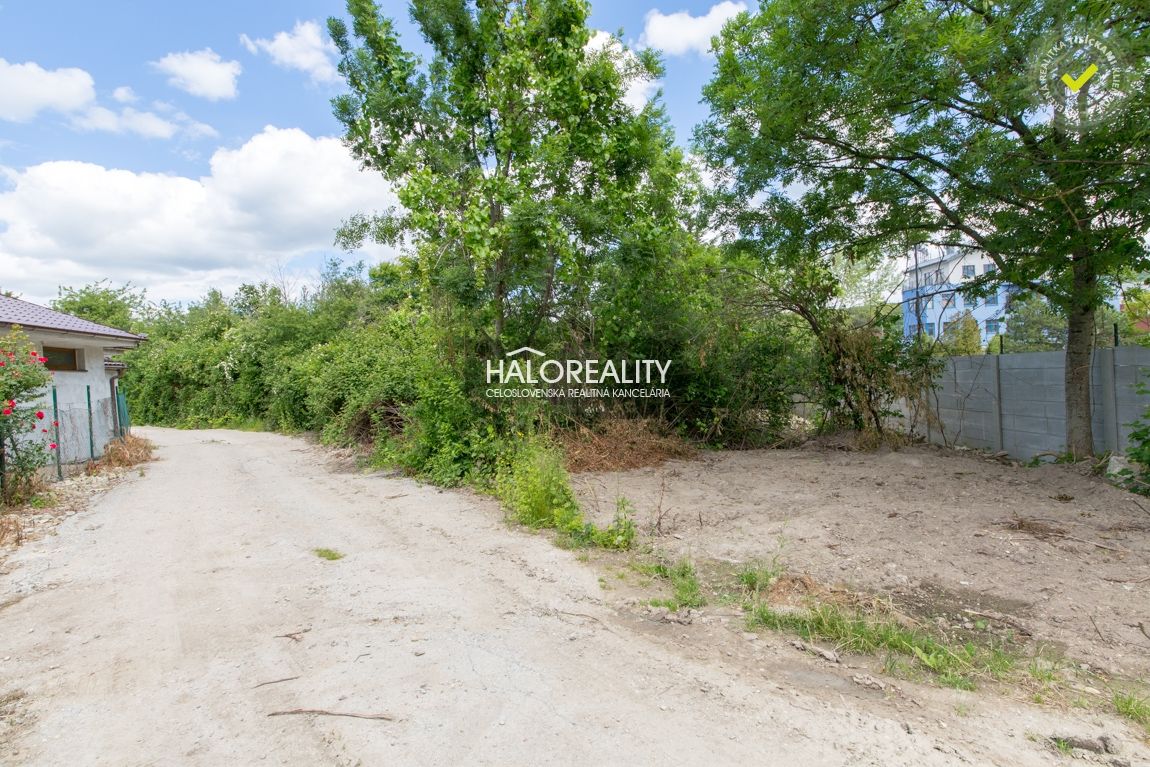 HALO reality - Predaj, záhradný pozemok 784 m2 Bratislava Dú