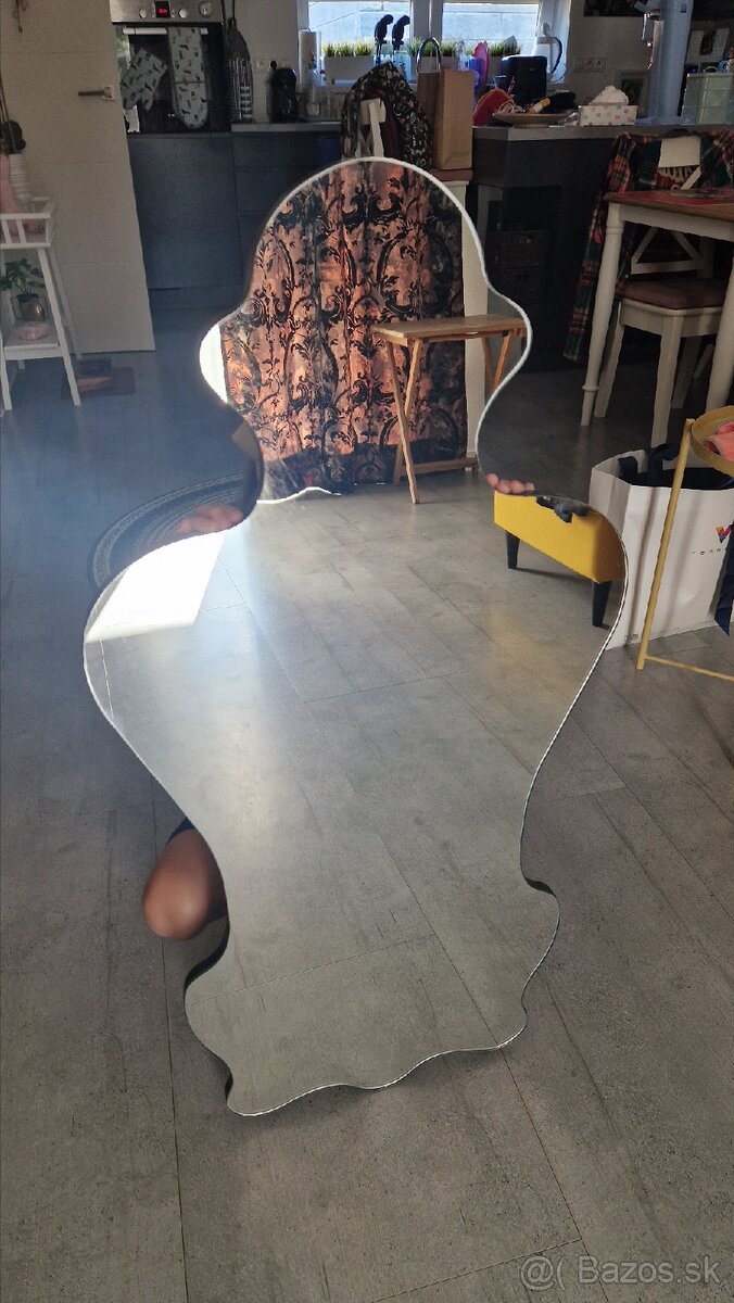 Zrkadlo pánska silueta Kare Design