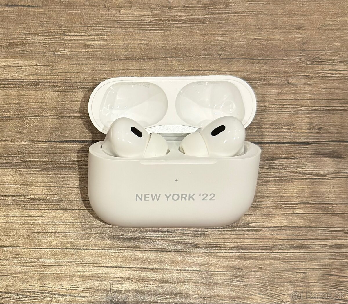 Apple AirPods Pro 2
