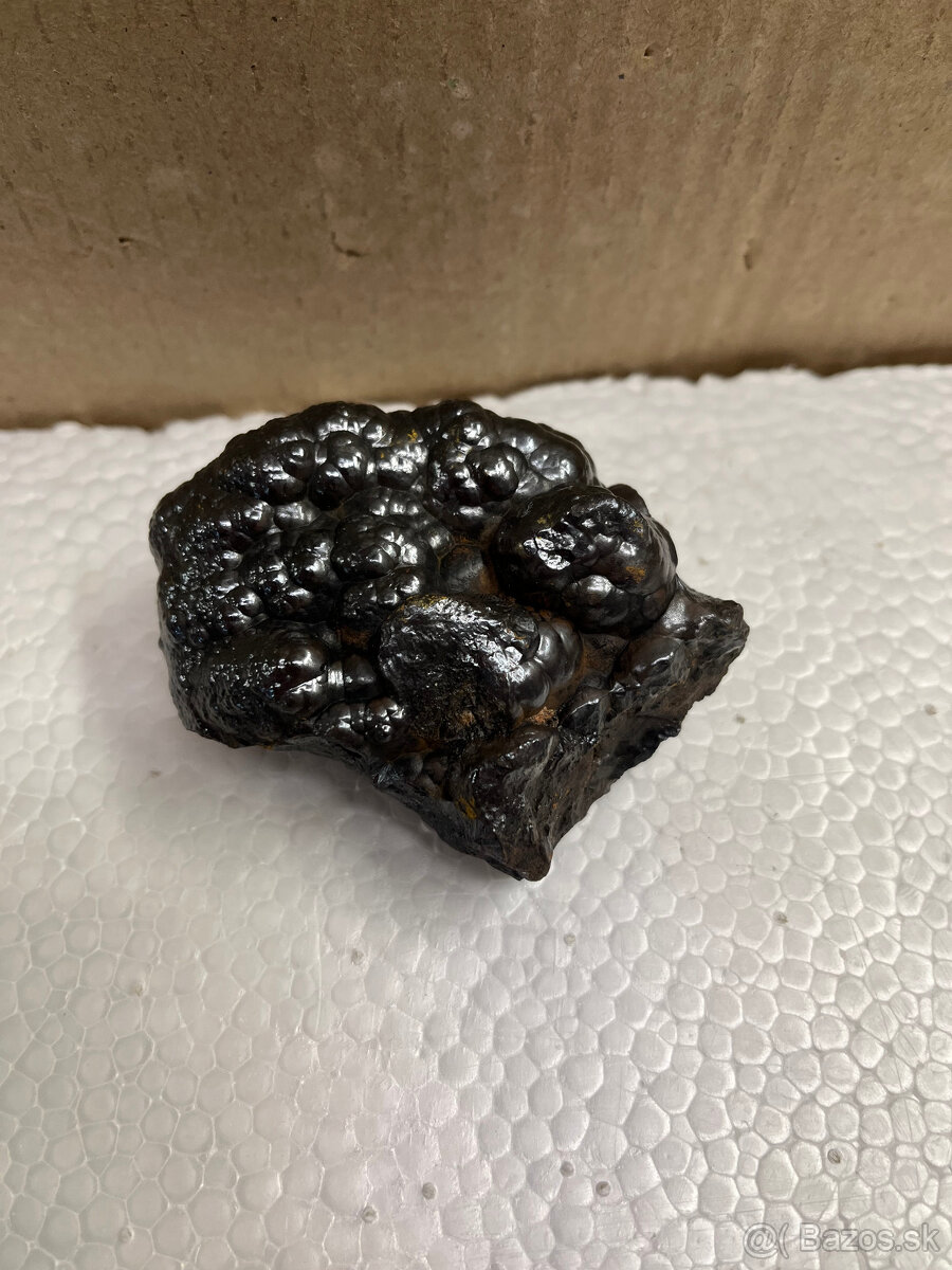 Predaj minerálov- Hematit