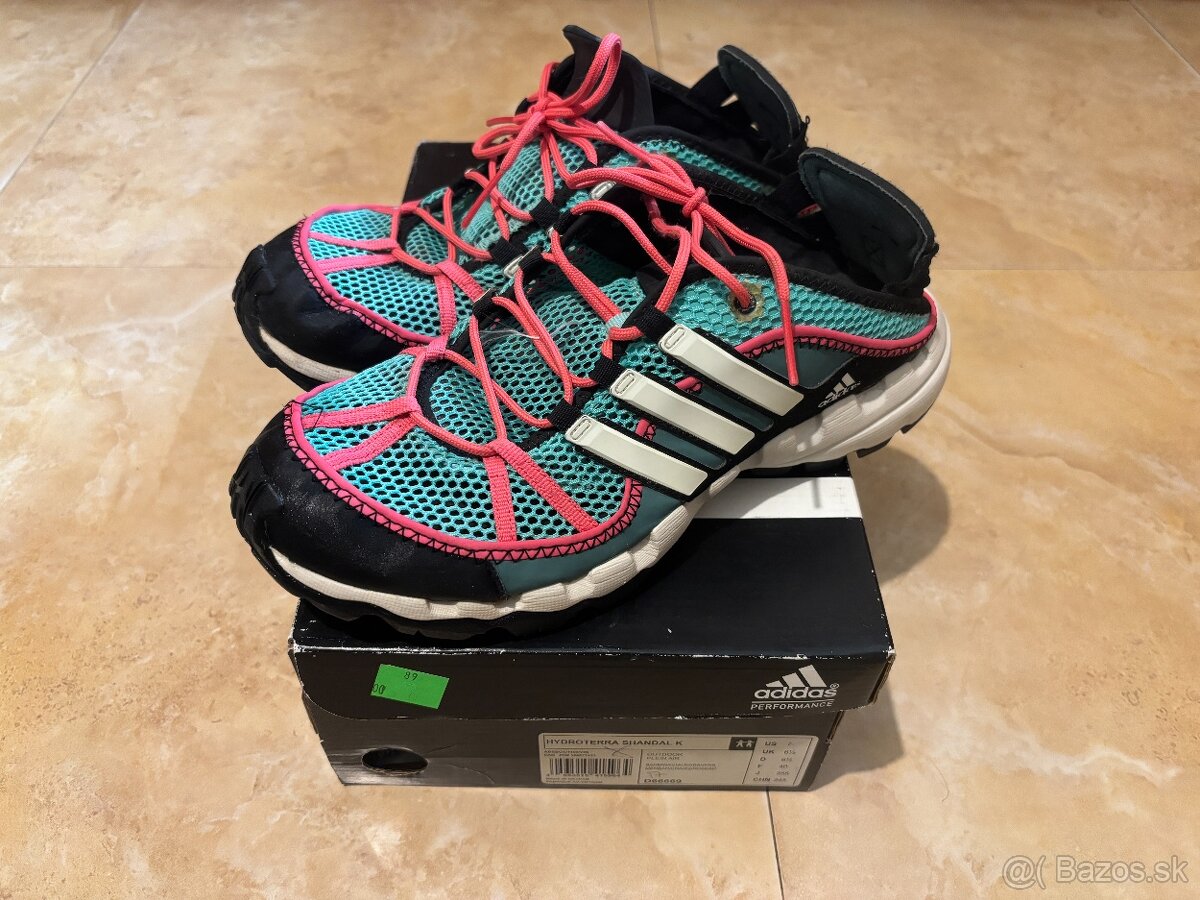 Predám Adidas Hydroterra Shandal
