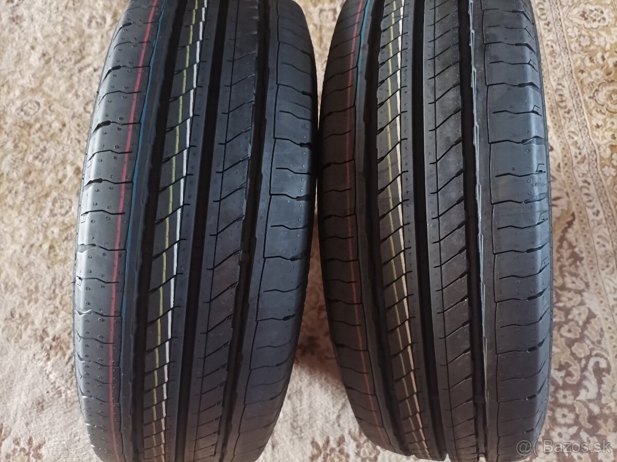 Predám 2ks letne pneu 215/65 r16c CONTINENTAL