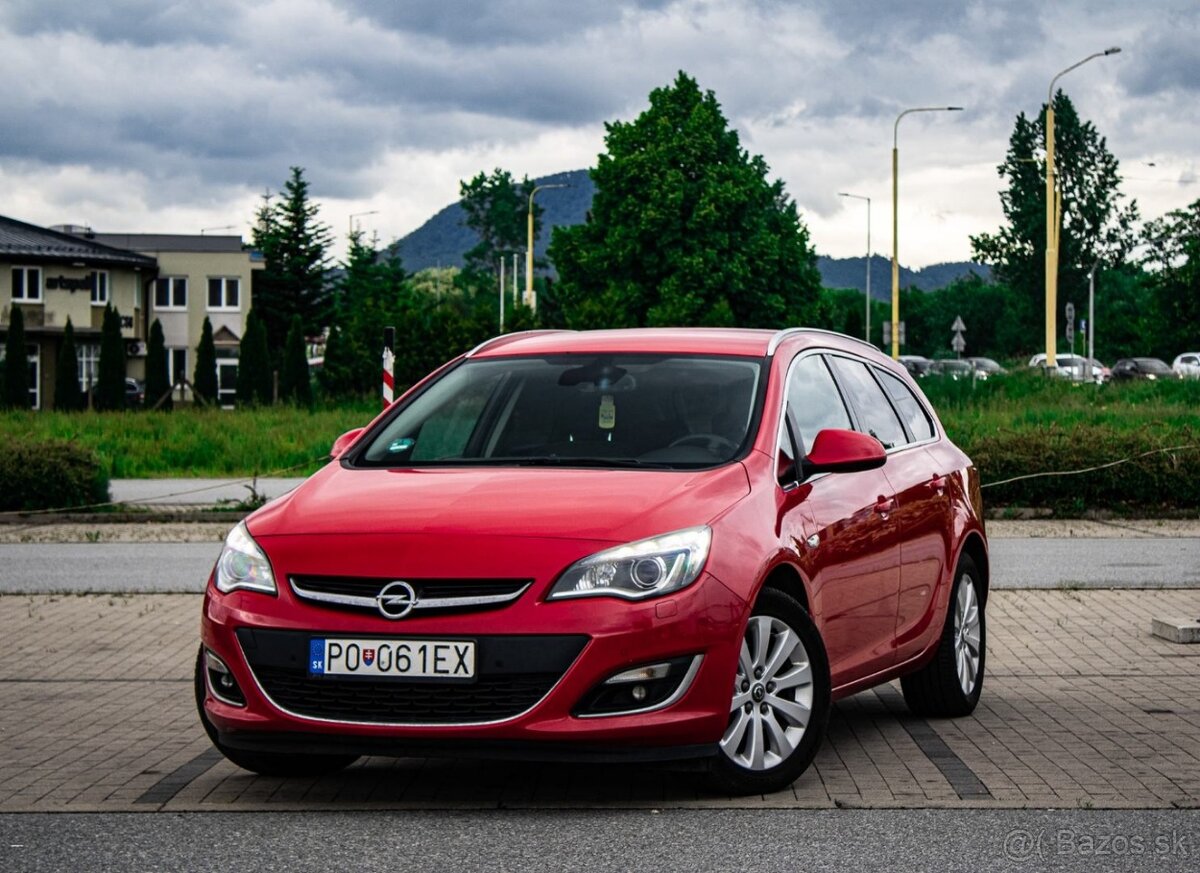 Opel Astra ST 2.0 CDTI Cosmo 121kW – TOP výbava, 1. majiteľ