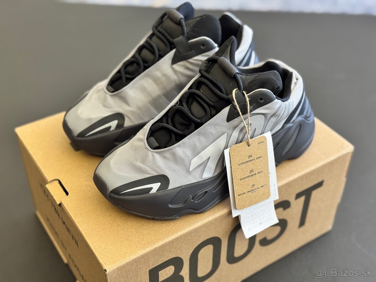 Adidas Yeezy 700 MNVN metal veľ. 36,5