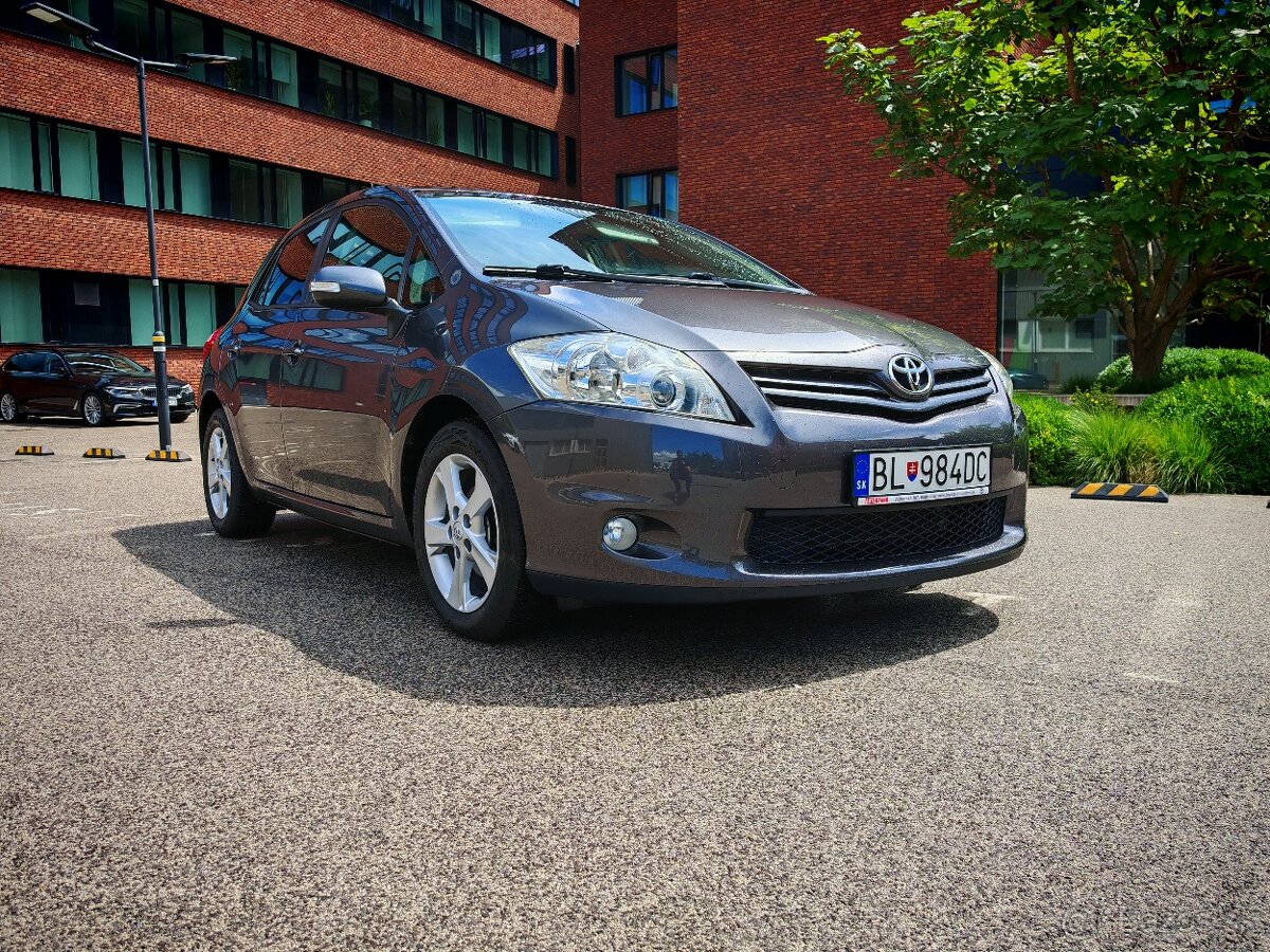Toyota Auris 1.6 I Valvematic Luna