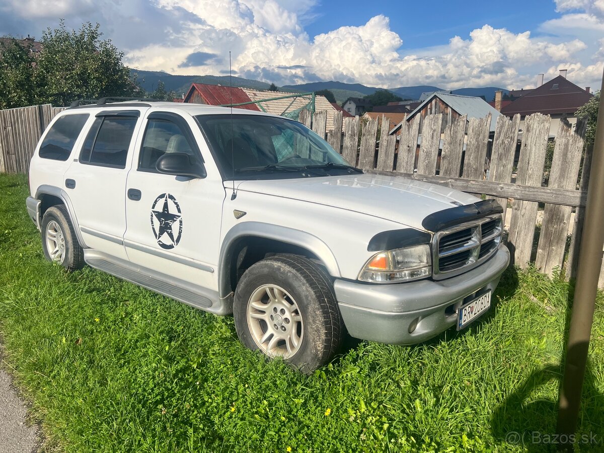 Dodge durango 4,7 Čítať inzerát