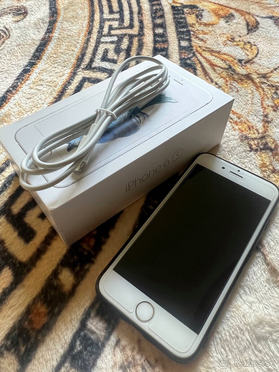 Apple iPhone 6s s komplet príslušenstvom