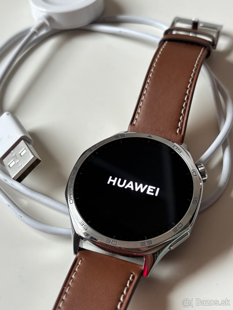 Huawei watch GT 5 46mm, silver & leather