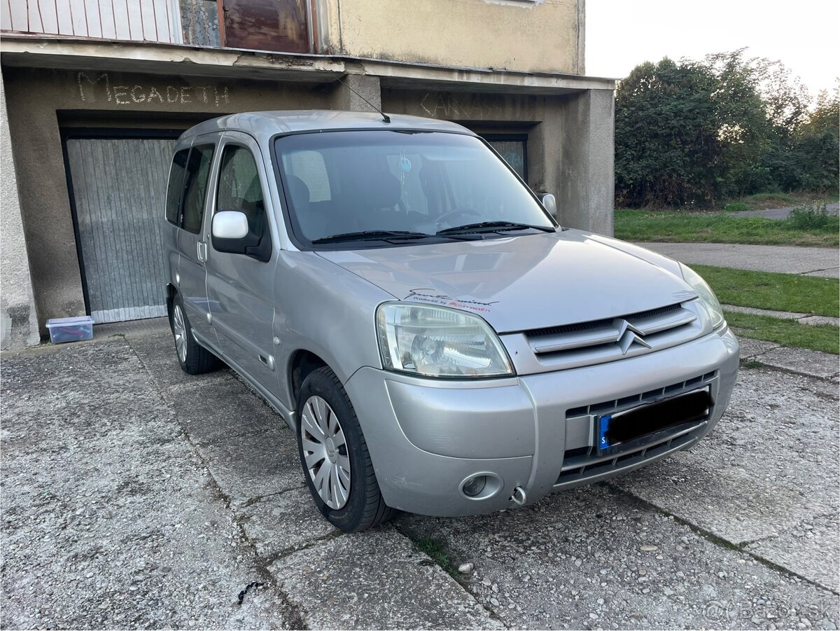 Citroen Berlingo 1.6 benzin 80kw 5 miestne, ťažné