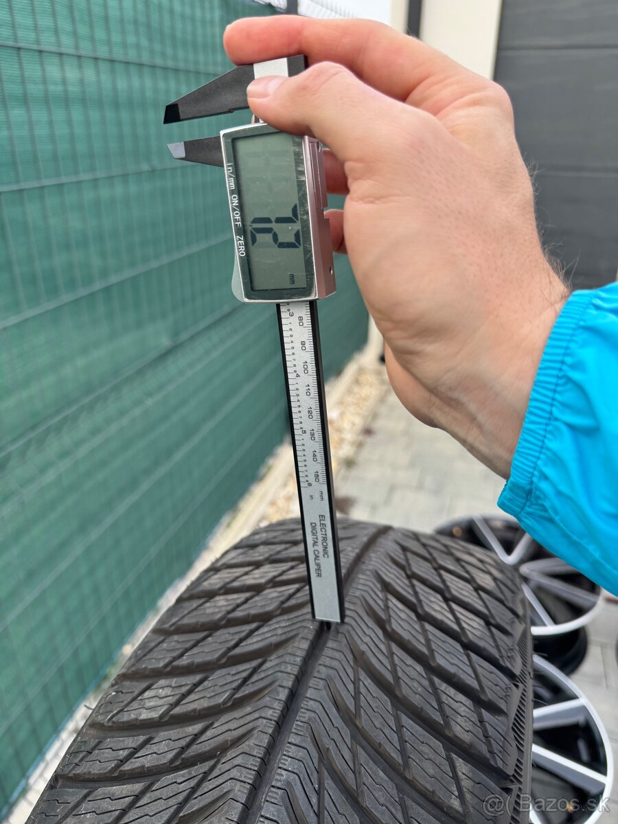 Michelin Pilot Alpin 5 205/40 R18 86 V. Rok vyroby 2024.