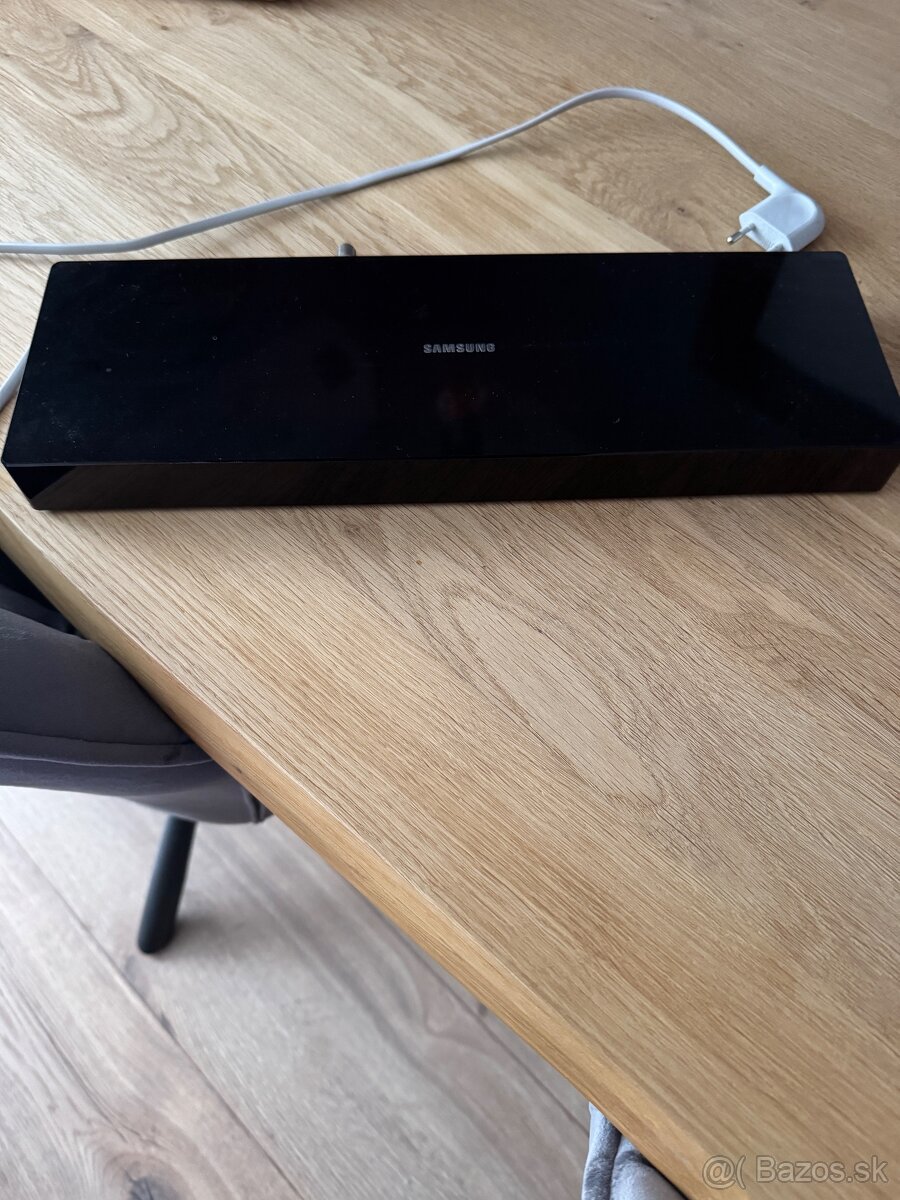 HUB k Samsung TV