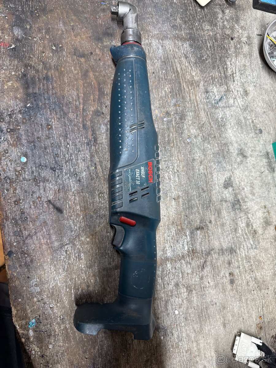 Bosch angle exact 30 elektricky momentovy kľúč
