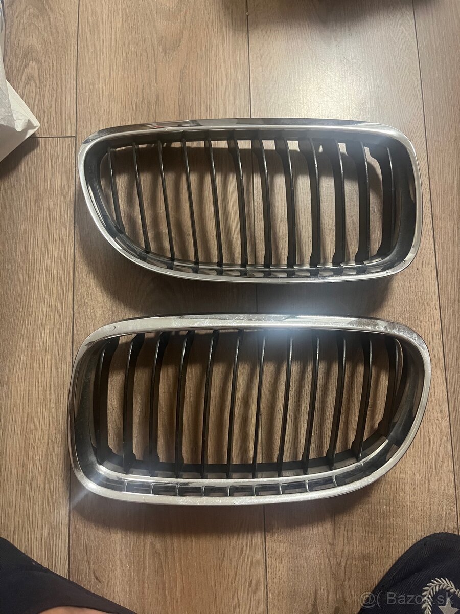 Maska ľadvinky BMW e90/e91 LCI