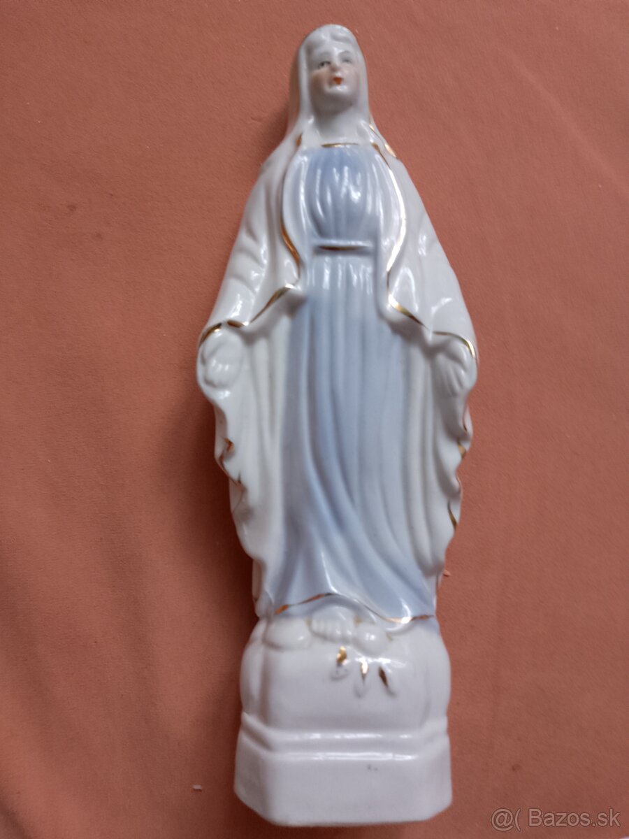 Porcelánova soška Panna Mária