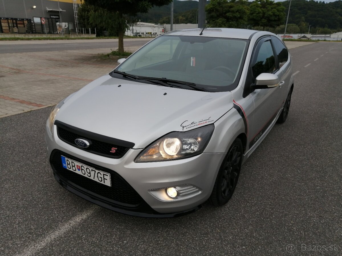 Predám Ford Focus Mk2 1.6 benzín