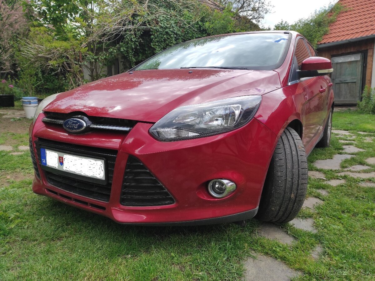Ford Focus 1,6 benzín turbo