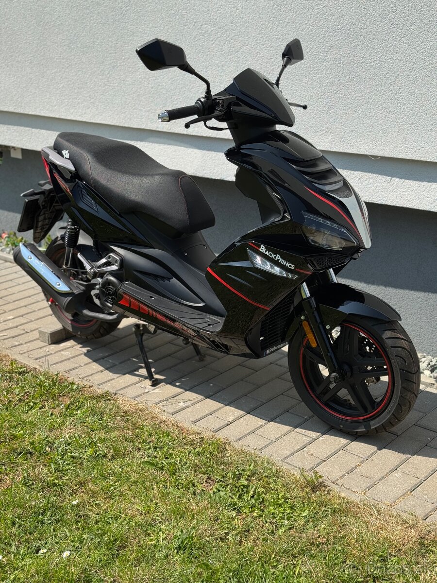 Skúter 125cm