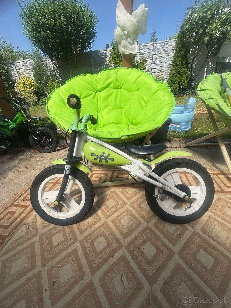 Odrážadlo JD bugs