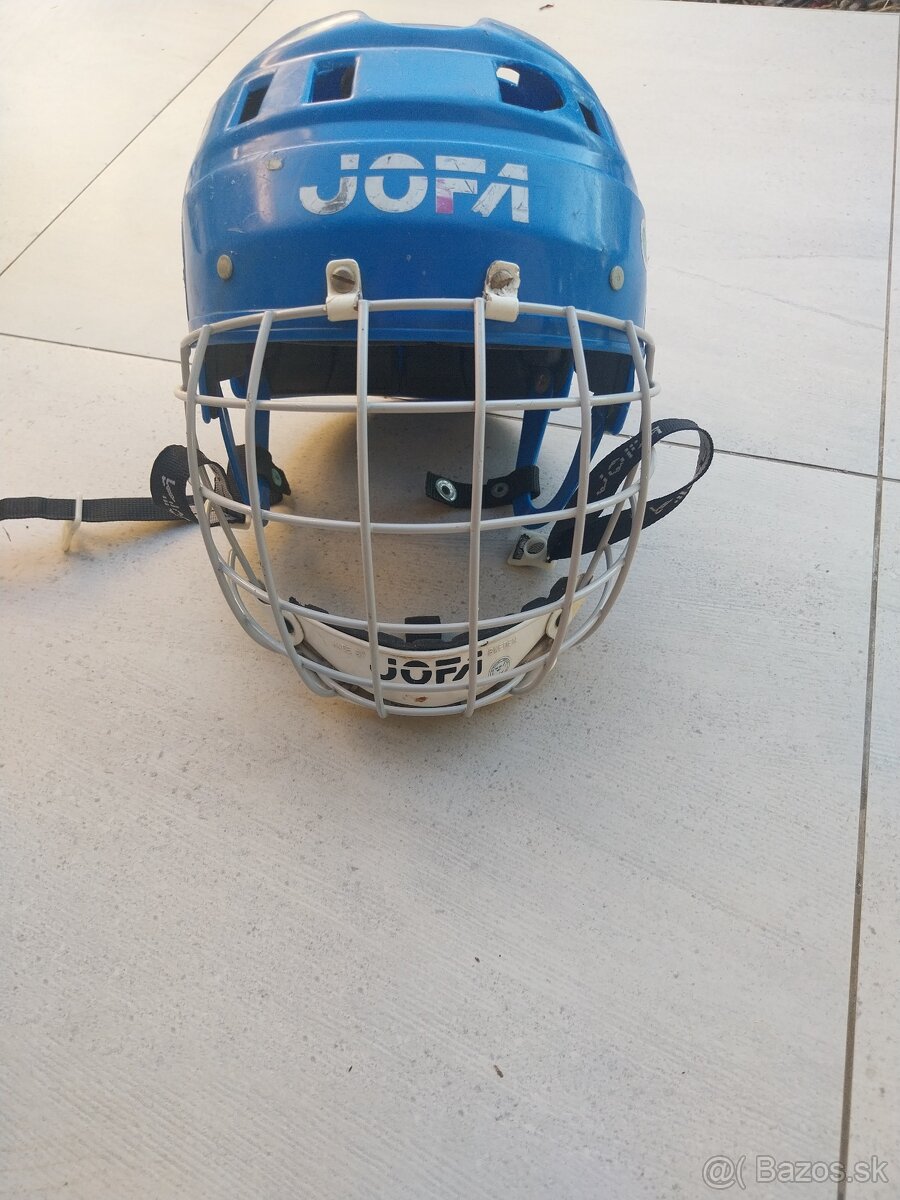 Prilba jofa