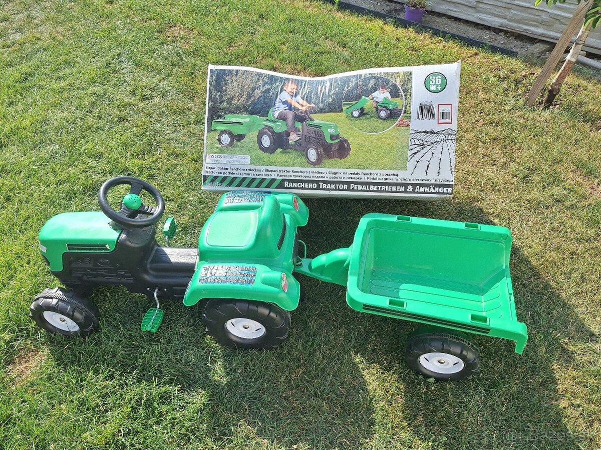 Šlapací traktor Ranchero