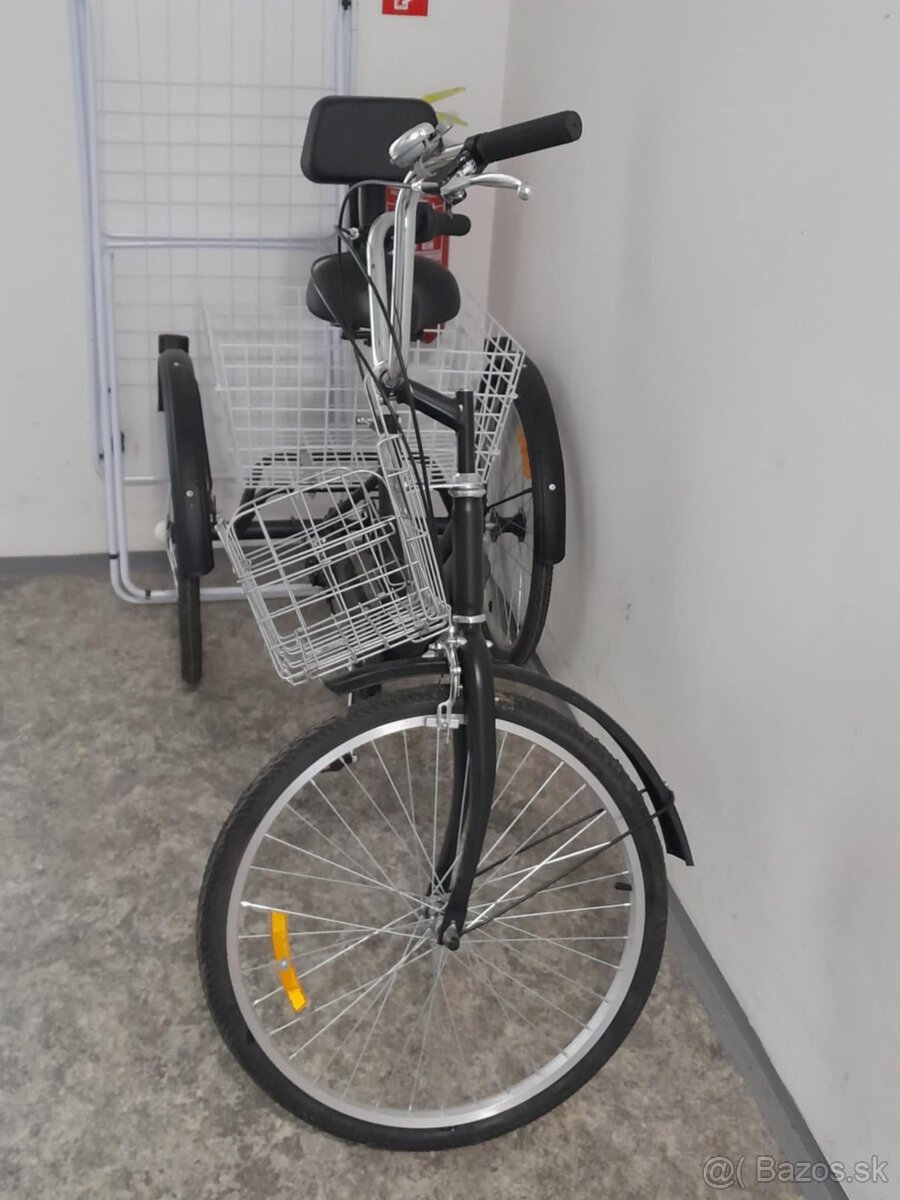 Trojkolesový bicykel