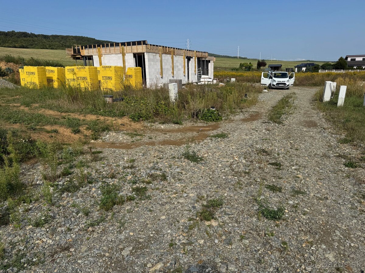RealityKolesár predáva pozemok 590 m2, Hrašovík, KE okolie