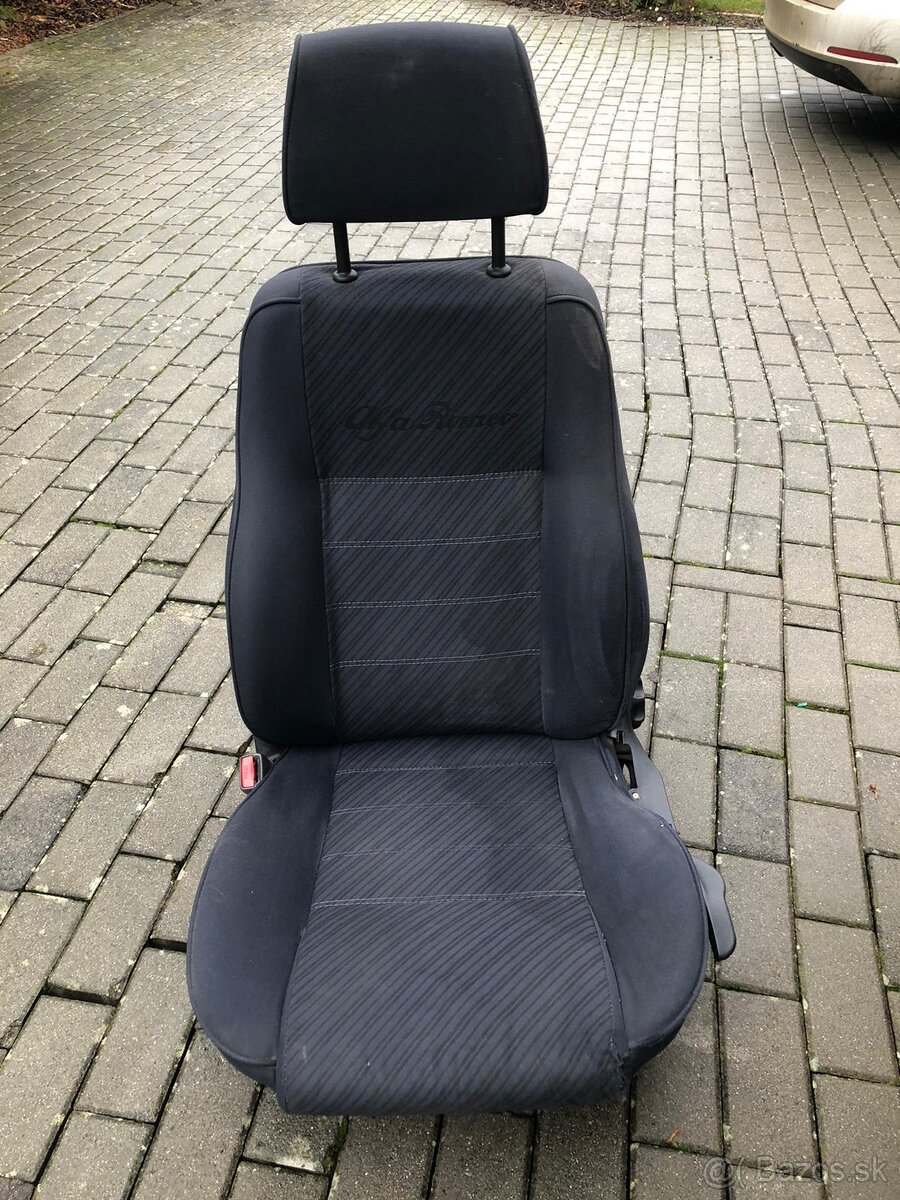 Sedačky ALFA ROMEO 156