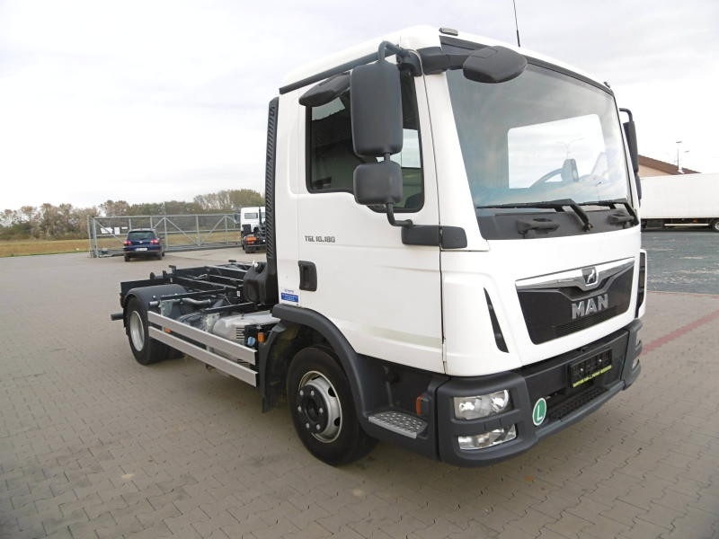 MAN TGL 10.180, NOVÝ 6 t hákový nosič