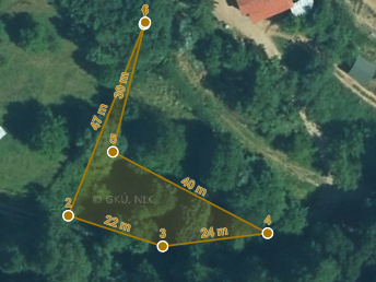 Predám pozemok pri lese Banská Hodruša