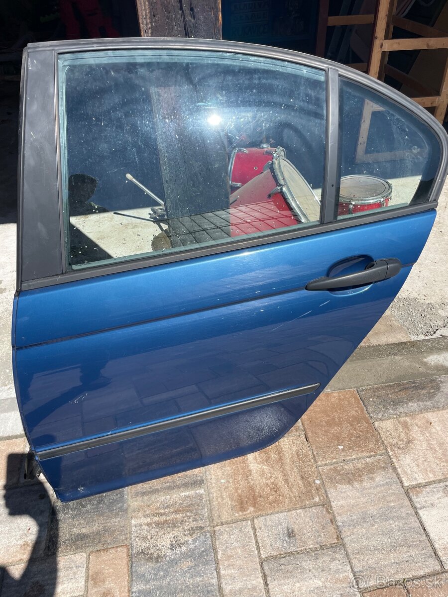 Zadné dvere BMW e46