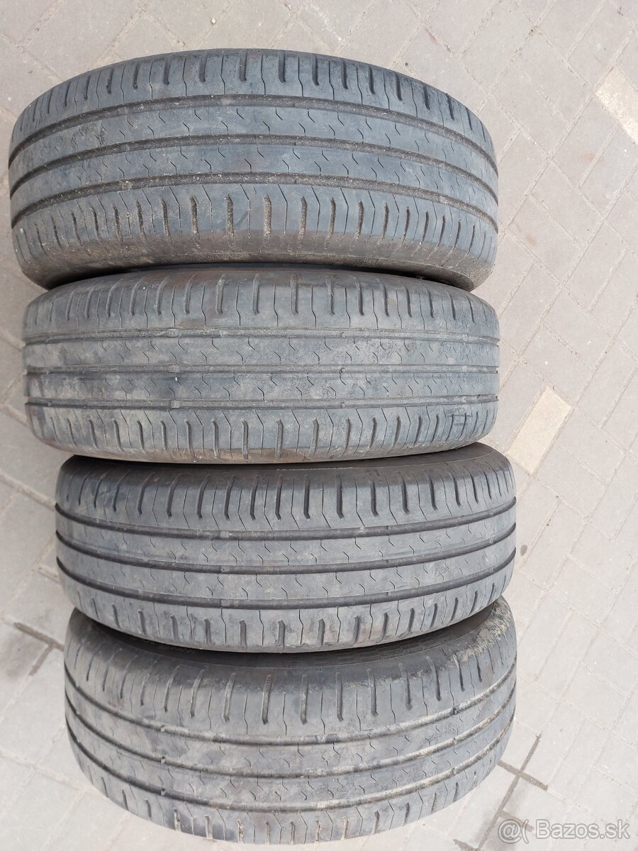 Predám 4ks letné  pneumatiky 195/65R15 91H