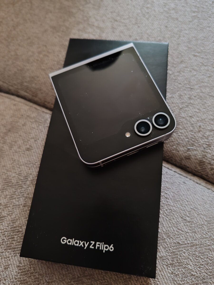 Samsung galaxy flip 6