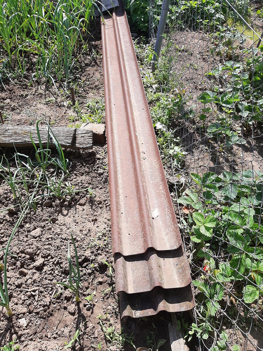 predám železný hrubý plech 17ks, 4m x 26cm