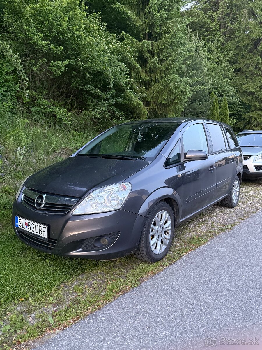 Opel zafira B 1.7cdti