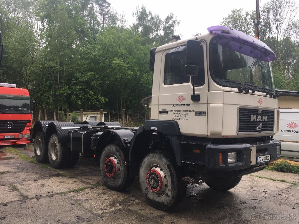 nakladne pneu / kolesa 13R 22,5 komplet aj s diskom