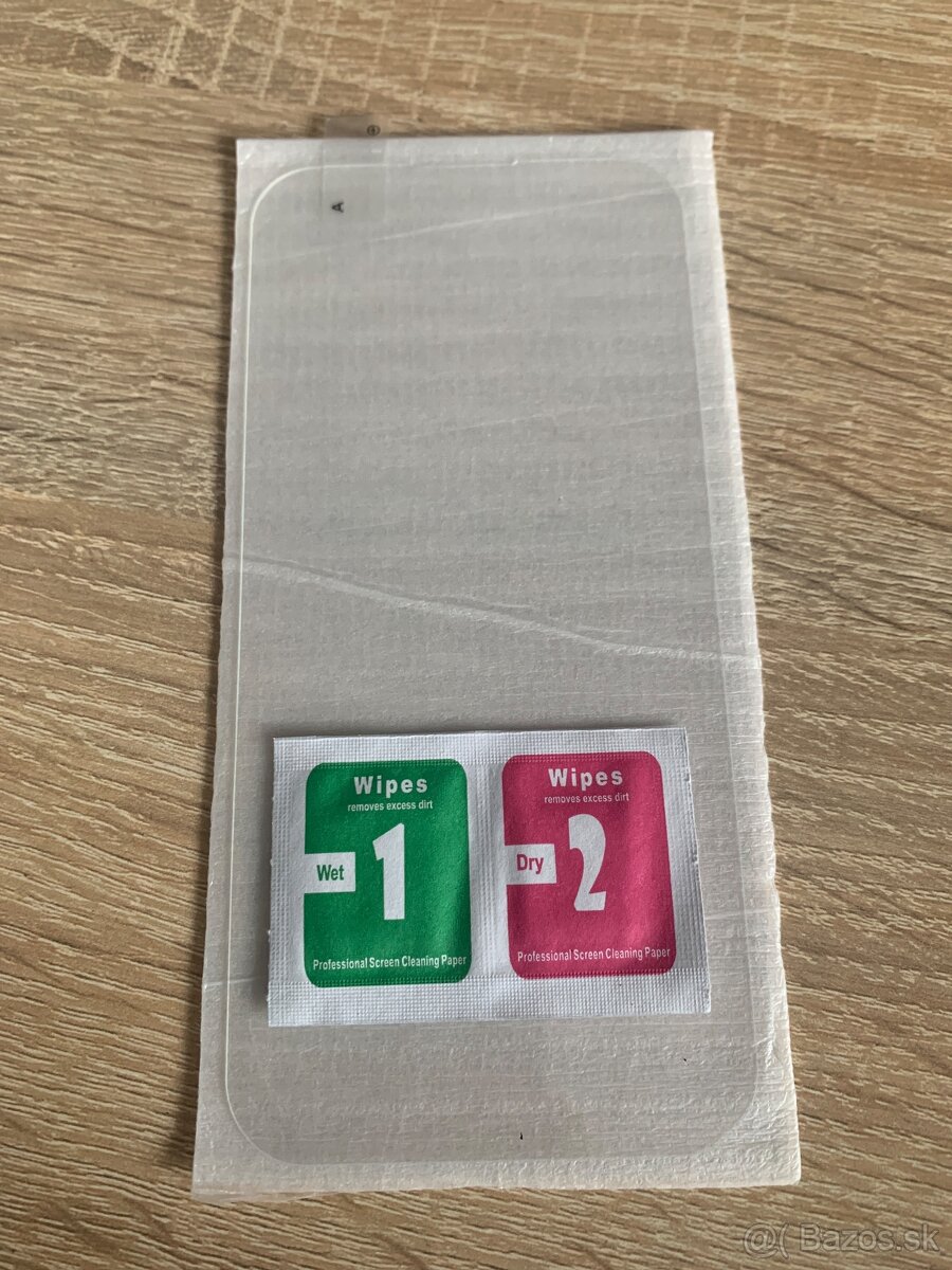 Ochranne sklo na iphone 15/15pro