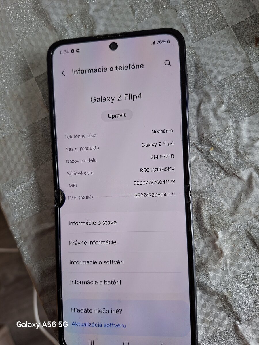 Samsung galaxy Z flip4