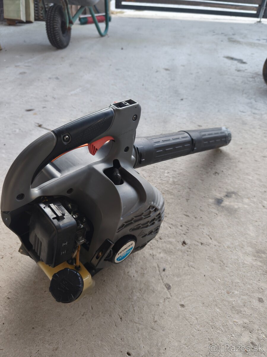 Fúkar na lístie Hitachi Hikoki