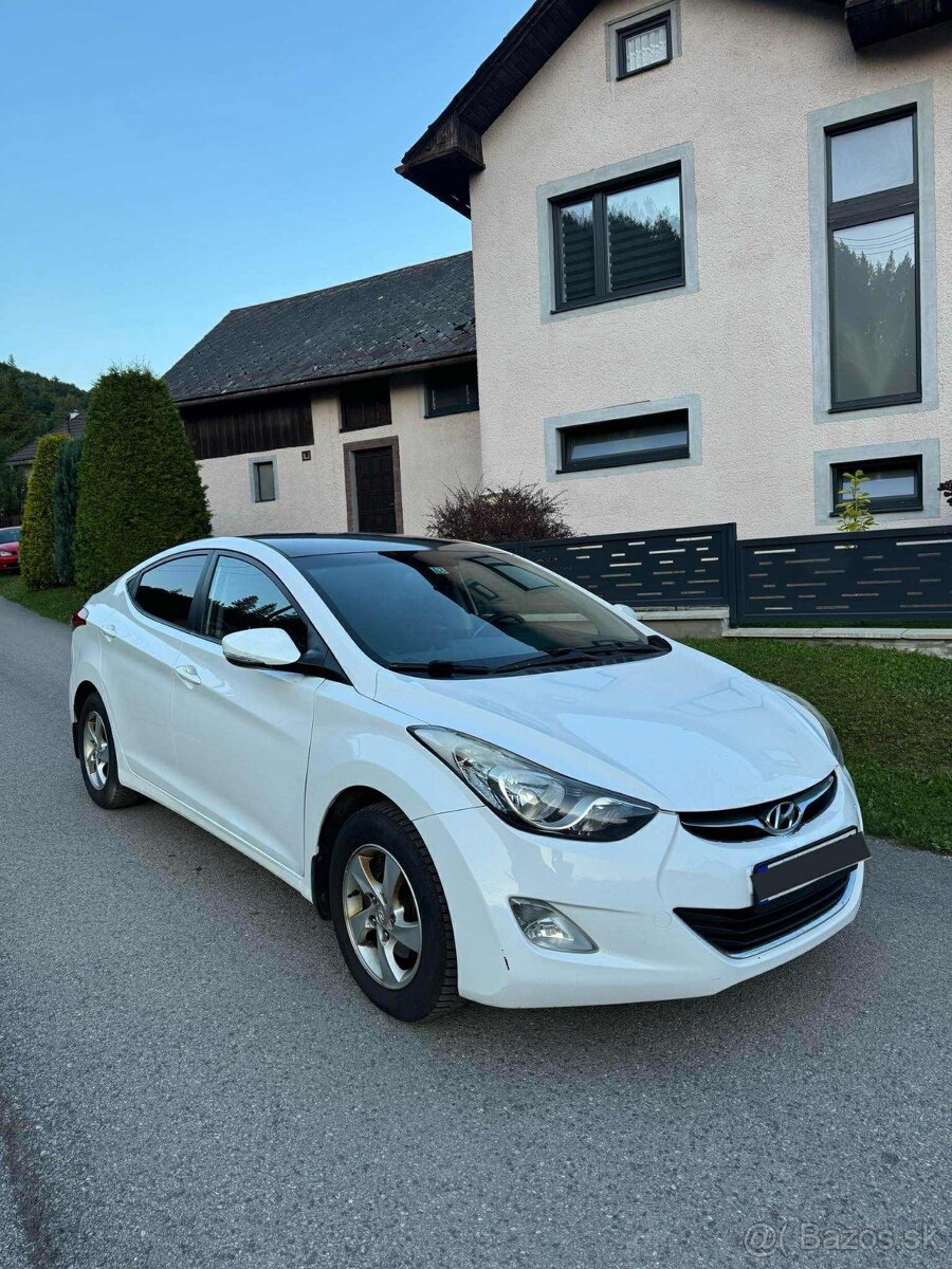 Hyundai Elantra 1.6 97KW RV 2013