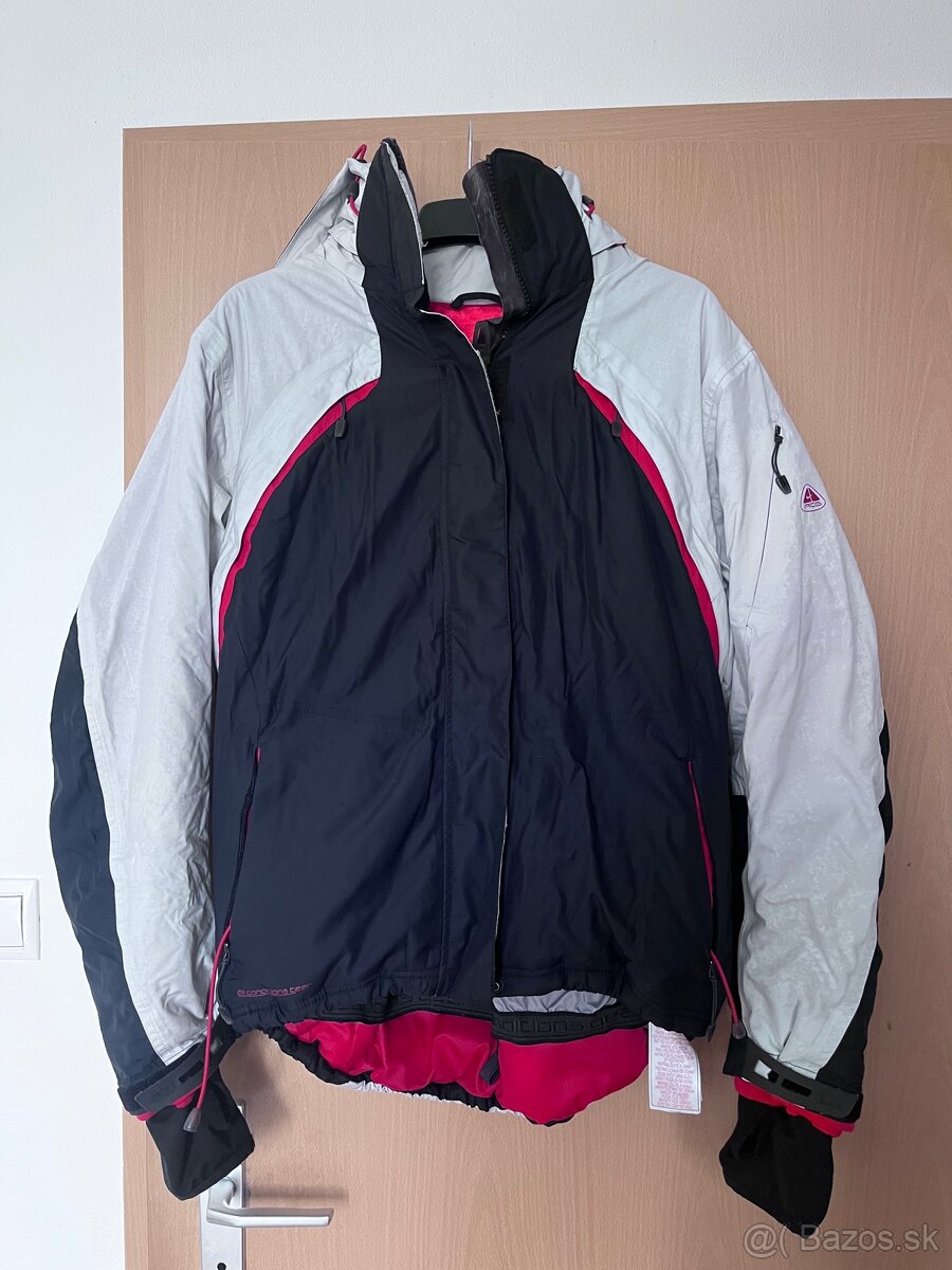Nike ACG Storm-FIT outdoor/snow bunda (L)
